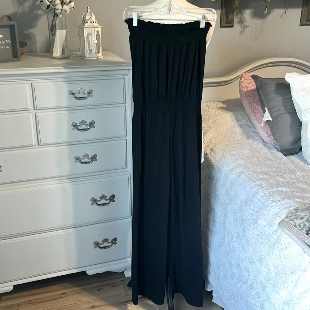 Comfy Strapless Black Knit Jumpsuit Strapless